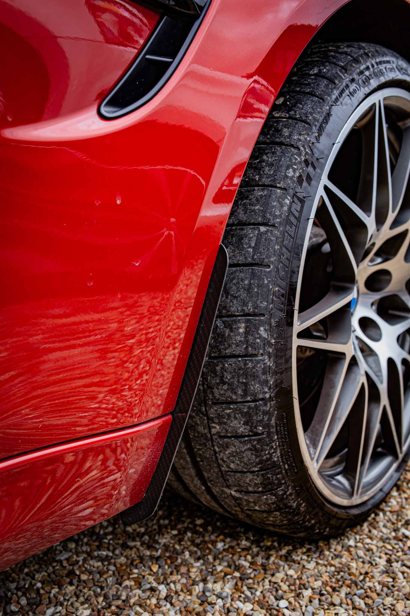 CARBON FIBRE BMW F30/F31 /F80/F82/F83 ARCH GUARDS