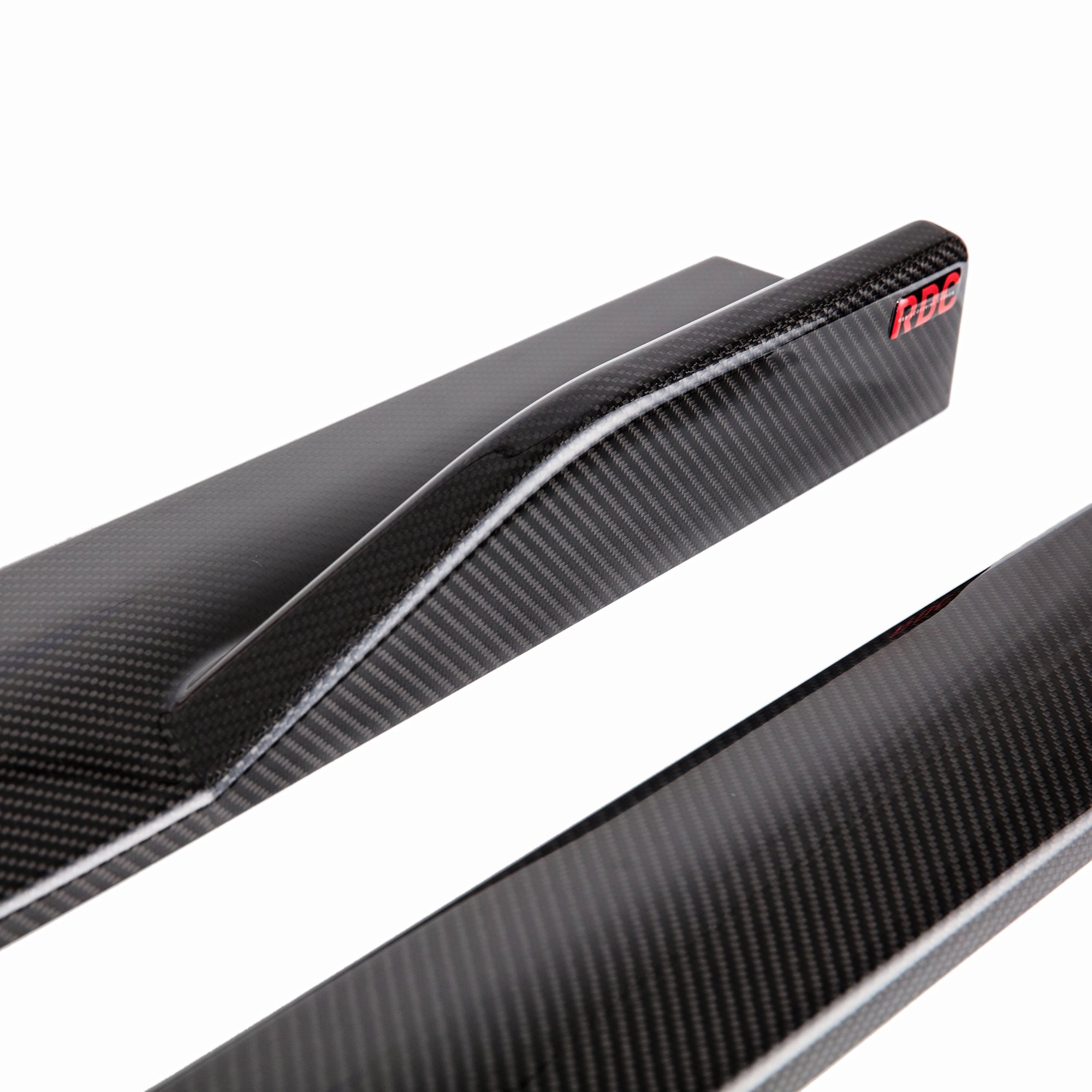 V2 Side Skirts Carbon Fibre (With Flick) for Volkswagen Golf R MK7 MK7.5